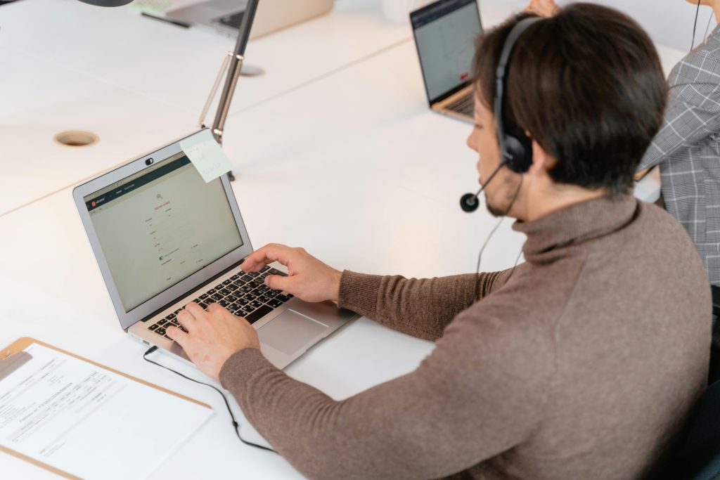 fiche d'identité entreprise crm